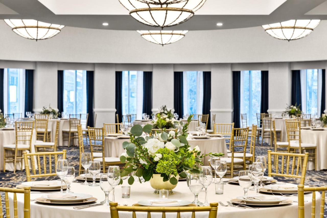 Hotel Crowne Plaza Cleveland At Playhouse Square By Ihg Zewnętrze zdjęcie